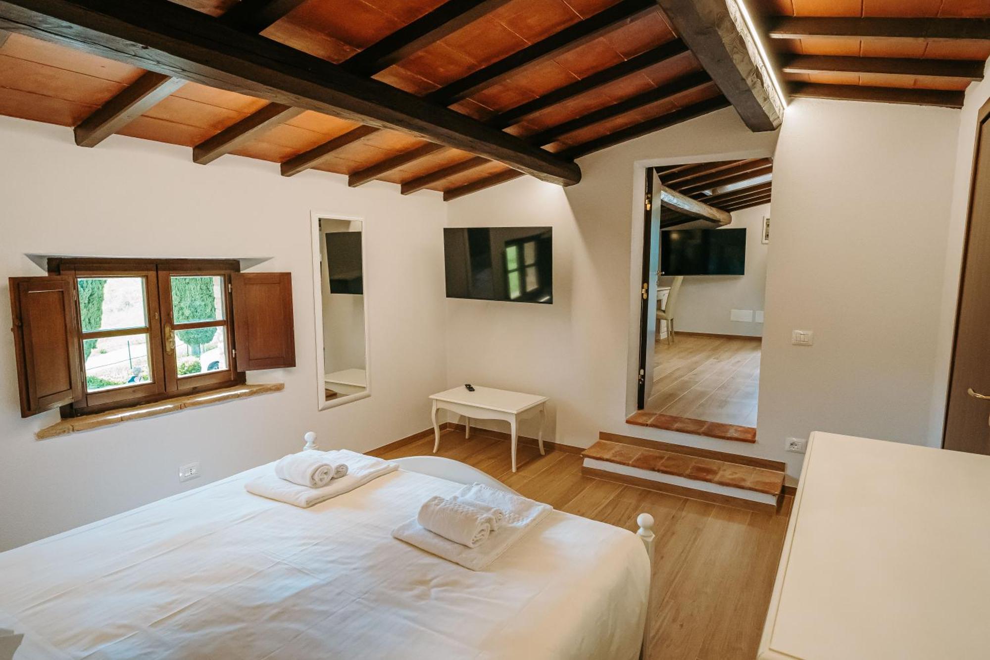 منزل الضيف سوفيتشيلي  في Borgo Il Poggiaccio Residenza D'Epoca المظهر الخارجي الصورة