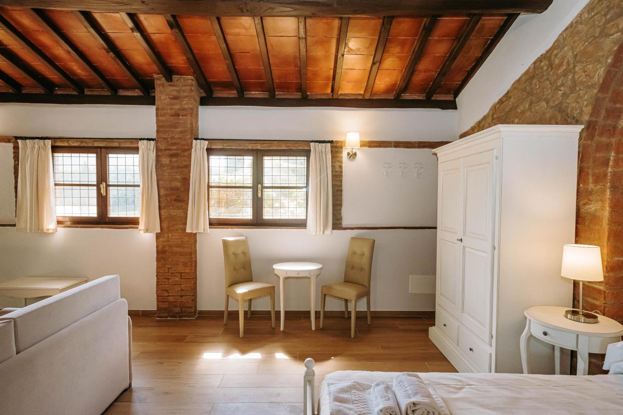 منزل الضيف سوفيتشيلي  في Borgo Il Poggiaccio Residenza D'Epoca المظهر الخارجي الصورة