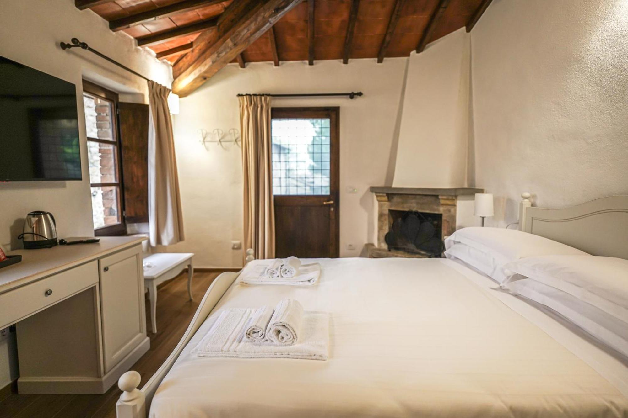 منزل الضيف سوفيتشيلي  في Borgo Il Poggiaccio Residenza D'Epoca المظهر الخارجي الصورة