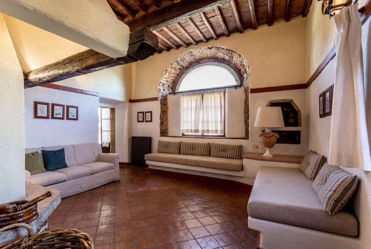 منزل الضيف سوفيتشيلي  في Borgo Il Poggiaccio Residenza D'Epoca المظهر الخارجي الصورة